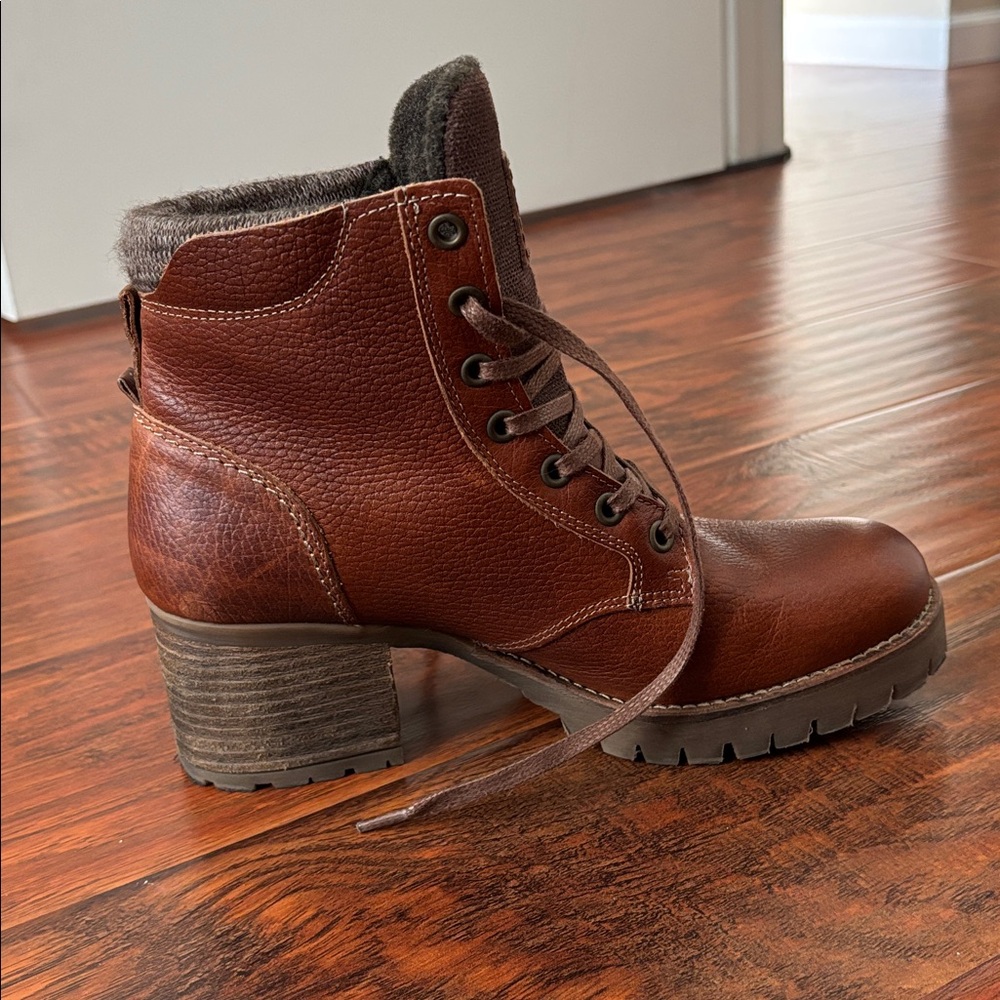 Bullboxer Catherine Brown Leather Lace-Up Boots Sz 39 (9 US equivalent) Lug Sole - Picture 3 of 10